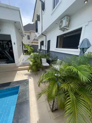 4bdrm Duplex in Estate, Sabon Lugbe for sale
