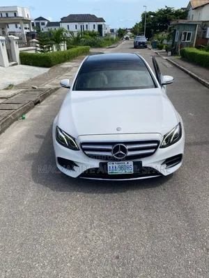 Mercedes-Benz E300 2016 White