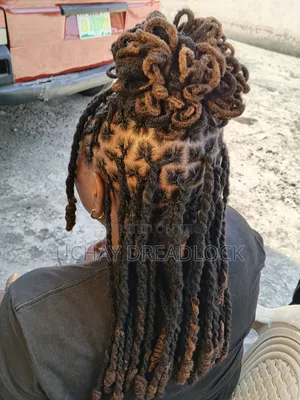I'm A Dreadlock Stylist