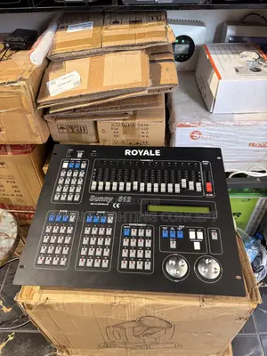 Sunny 512 Lightings Console