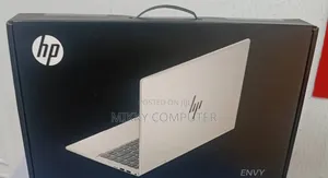 New Laptop HP Envy 14 8GB Intel Core i5 SSD 512GB