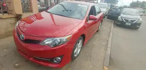 Toyota Camry 2014 Red
