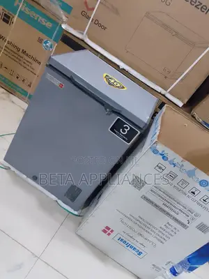Scanfrost 150l Chest Freezer With Adjustable Thermostat