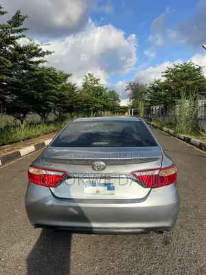Toyota Camry 2016 Silver