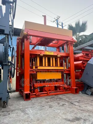 Block Moulding Machine