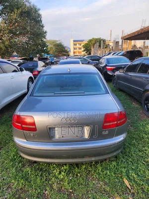 Audi A8 3.0T quattro 4dr Sedan AWD (3.0L 6cyl S/C 8A) 2014 Gray