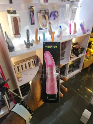Battery Powered Realistic Dildo Vibrator for Women