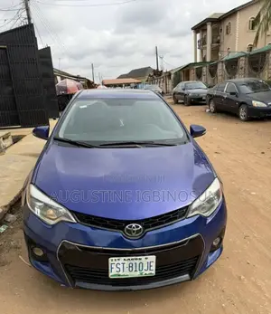 Toyota Corolla 2014 Blue