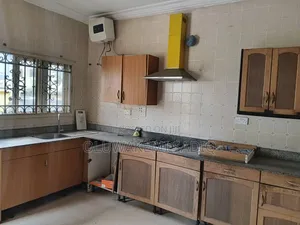 4bdrm Duplex in Ikeja Gra for rent
