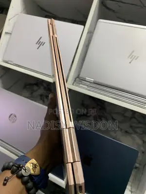 New Laptop HP Spectre X360 13 8GB Intel Core i5 SSD 256GB