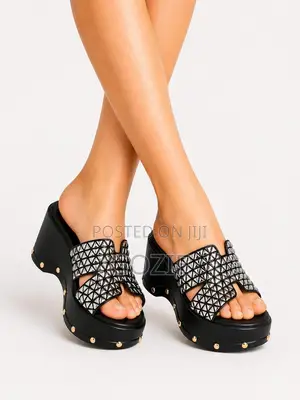 Beautiful Platform Slippers