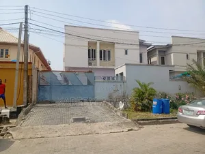 Furnished 3bdrm Block of Flats in Adesola Akinnifesi for sale