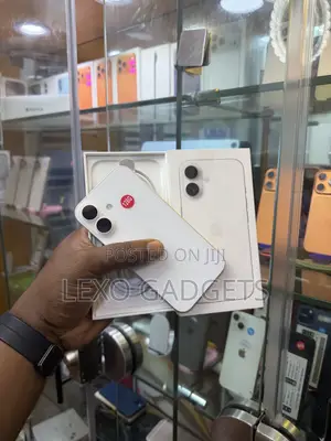 Apple iPhone 16 128 GB White