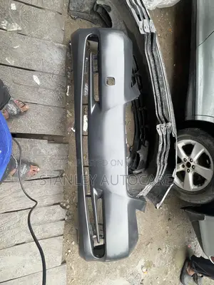 Front Bumper Es 350 2008