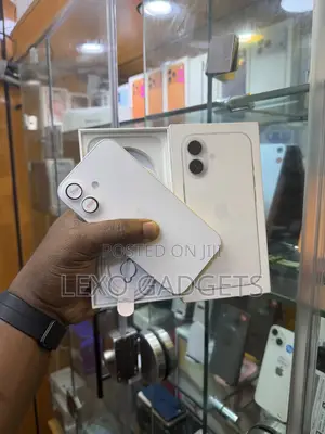 Apple iPhone 16 256 GB White