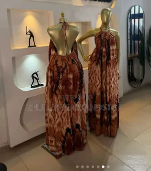 High Quality Full Length Backless Bubu Alter Neck Gown