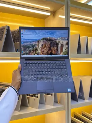 Laptop Dell Latitude 7480 8GB Intel Core i7 SSD 256GB