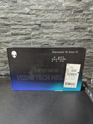 New Laptop Alienware Area-51 32GB Intel Core Ultra 9 SSD 2T