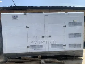 Perkins 500kva Soundproof Diesel Generator – Zero Hours