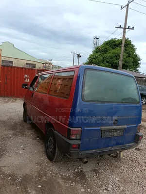 Volkswagen Transporter 2002 Red