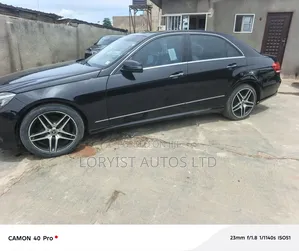 Mercedes-Benz E350 Base 4Matic Sedan AWD (3.5L 6cyl 7A) 2013 Black
