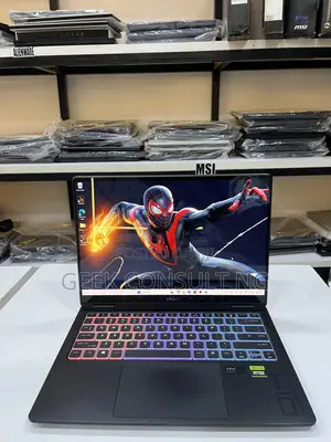 Laptop HP Omen Transcend 14-fb0023dx 32GB Intel Core Ultra 9 SSD 2T