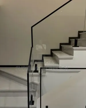 High Quality Staircase Railings