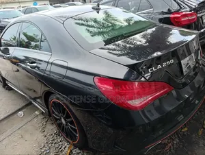 Mercedes-Benz CLA-Class 2016 Black