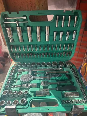 Professional Socket Wrench and Bit Tool Set /Multi-Piece Mechanic Tool