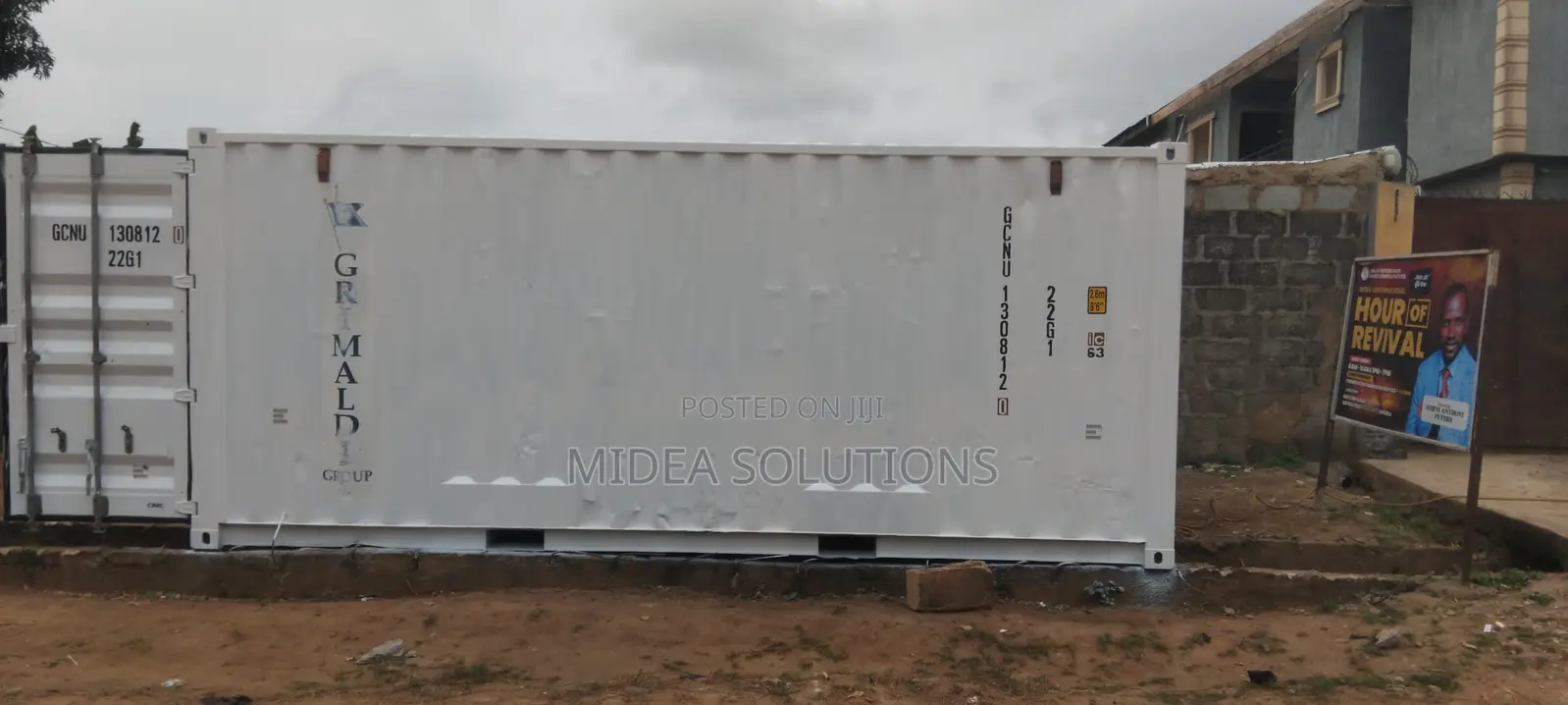 Refer Container