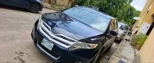 Toyota Venza LE AWD V6 2013 Blue