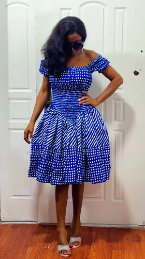 Off-Shoulder Short Gown - Style 902