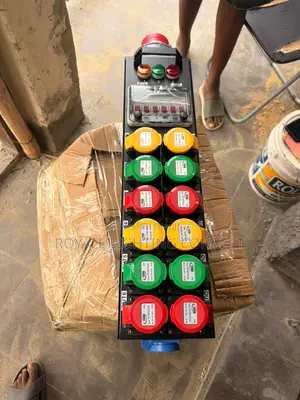 12 Channels Stage Light Power Distribution Box