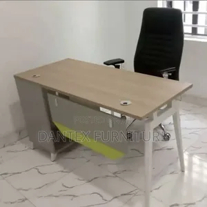 Office Table Size 1.4mtr