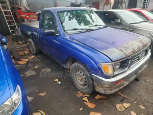 Toyota Tacoma 1995 Blue