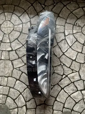 Headlamp Ford Escape 2020