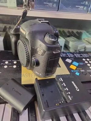 Canon Eos 5d Mark Iii Body Only