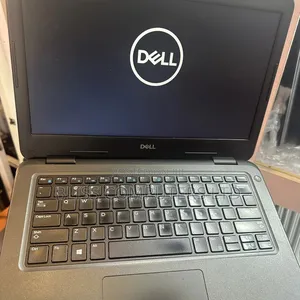 Laptop Dell Latitude 3301 8GB Intel Core i5 SSD 256GB