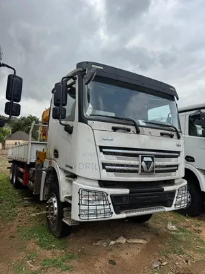 Truck-Mounted Crane