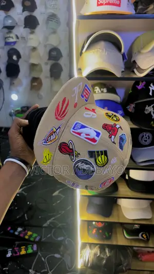 Baseball Fitted Cap.