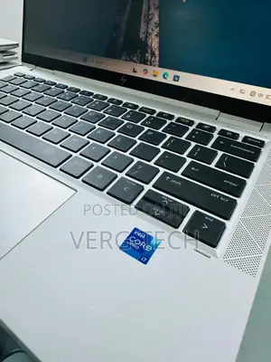 Laptop HP EliteBook 1030 16GB Intel Core i7 SSD 512GB