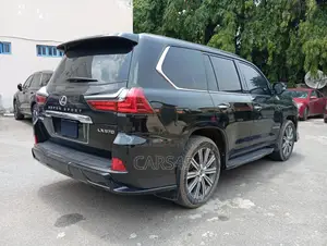 Lexus LX 2017 Black