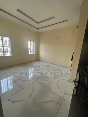 2bdrm Block of Flats in Fct Abuja, Life Camp for rent