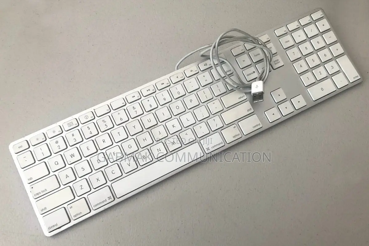 Apple Wired Keyboard