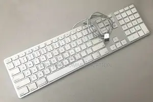 Apple Wired Keyboard