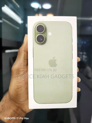 New Apple iPhone 17 256 GB Green