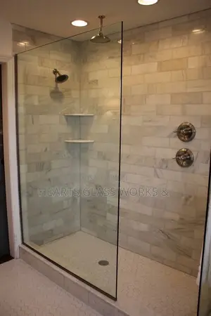 Frameless One-Sided Shower Cubicle 