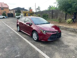 Toyota Corolla LE 2022 Burgundy