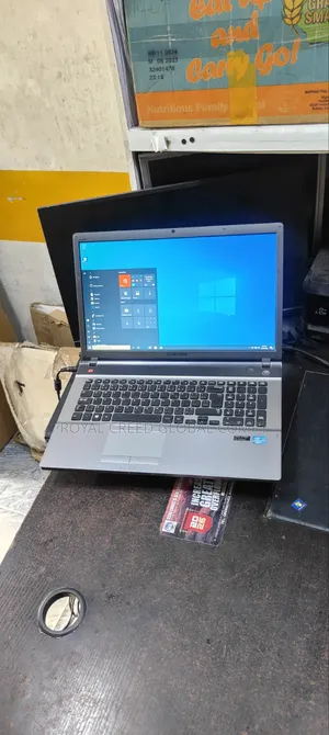 Laptop Samsung NP550P7C 16GB Intel Core i7 HDD+SSD 500GB