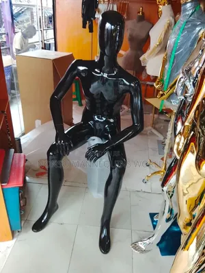 Glossy Black Fibre Sitting Male Mannequin